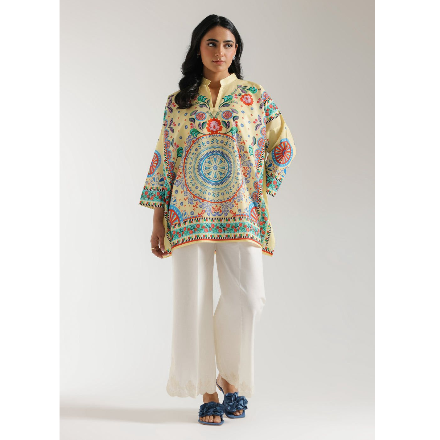 Most demanding Printed 2 Pcs with Farshi shalwar