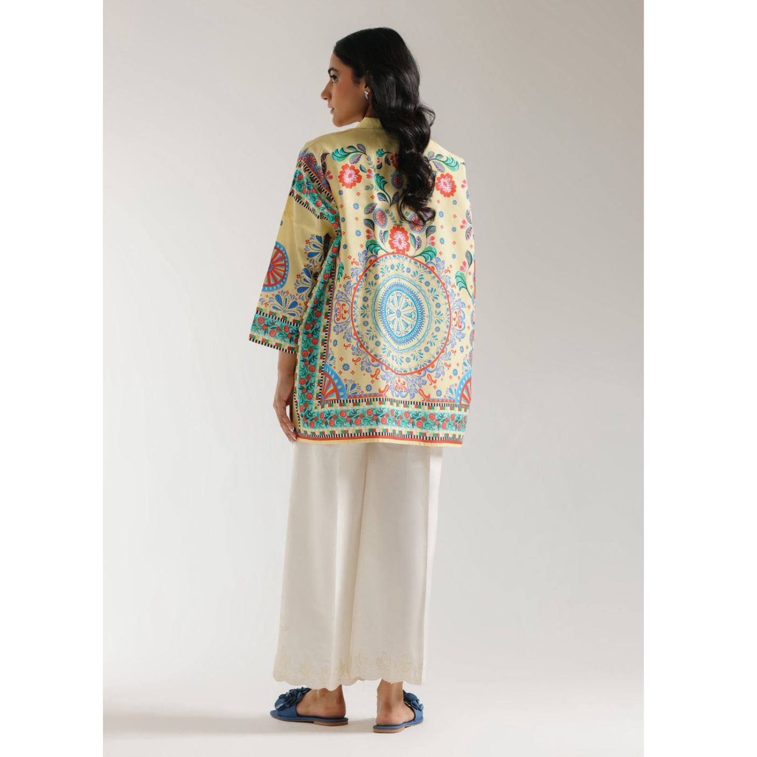 Most demanding Printed 2 Pcs with Farshi shalwar